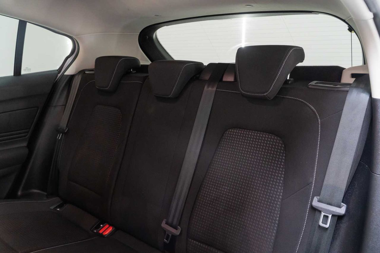 Ford Focus 1.5 Ecoblue 88kW Trend+ Auto - Foto 19
