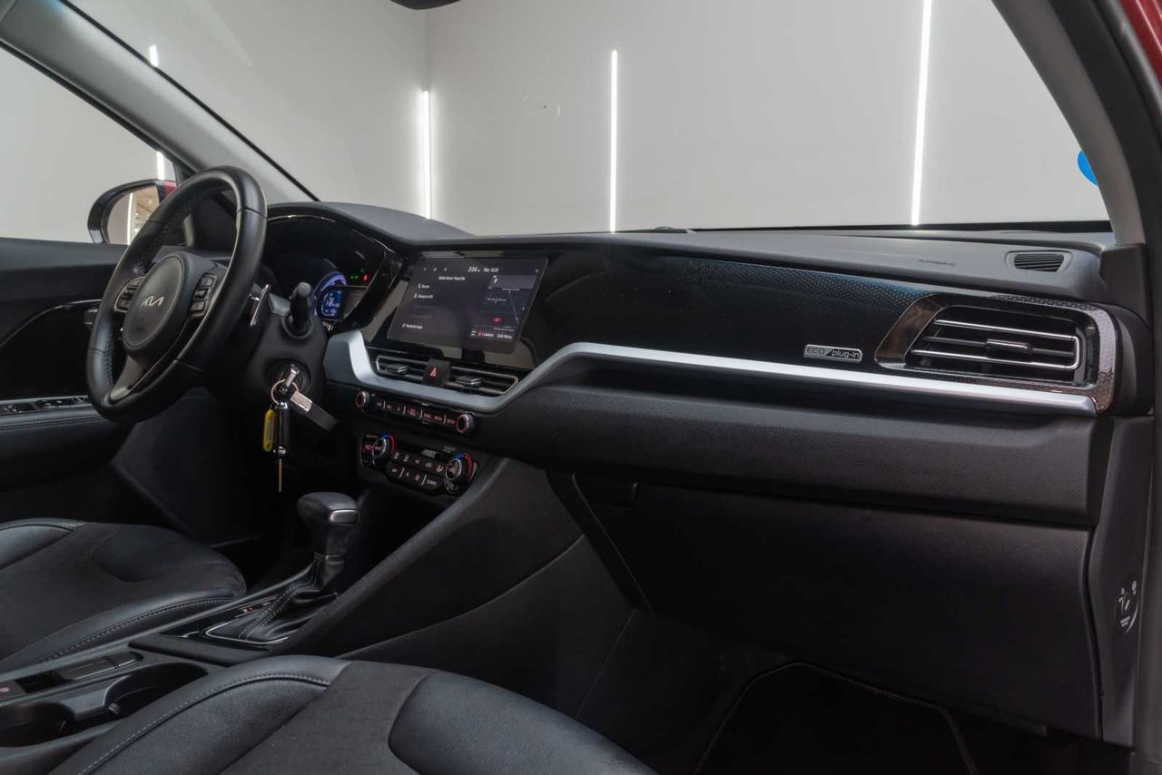 Kia Niro 1.6 GDi PHEV 104kW (141CV) Drive  - Foto 24