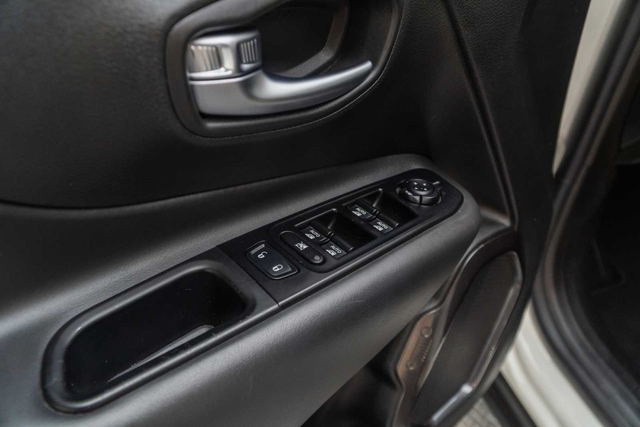 Jeep Renegade Limited 1.3 PHEV 140kW (190CV) AT AWD  - Foto 19