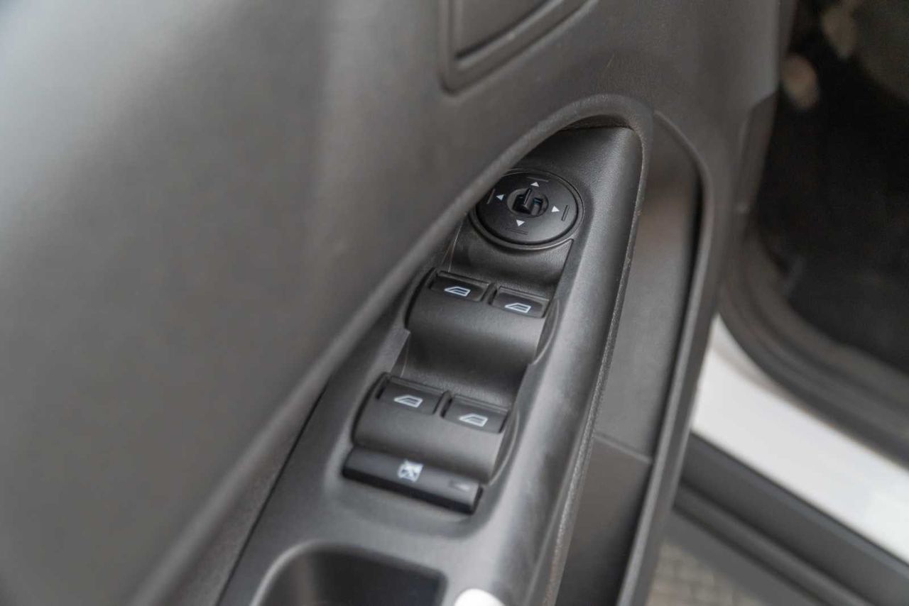 Ford Transit Connect kombi batalla corta ft 220 1.6 tdci 70 kw / 95 cv  - Foto 15