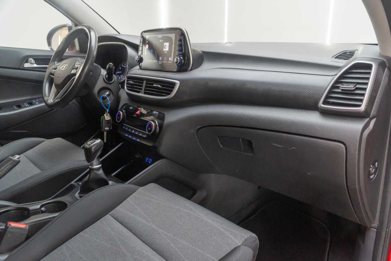 Hyundai Tucson 1.6 GDI 97kW (131CV) SLE 4X2 - Foto 24