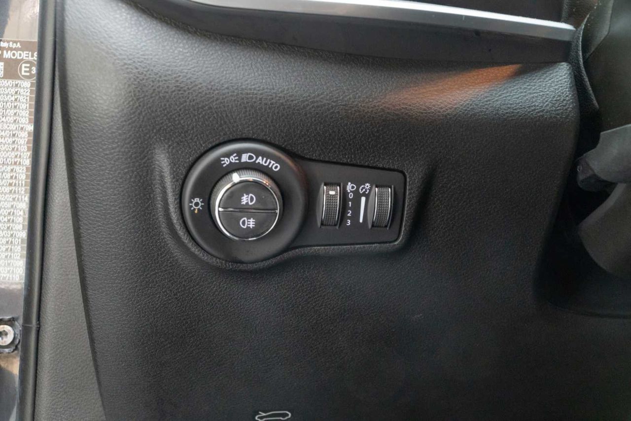 Jeep Compass 1.3 Gse T4 110kW (150CV) Limited DCT FWD  - Foto 15