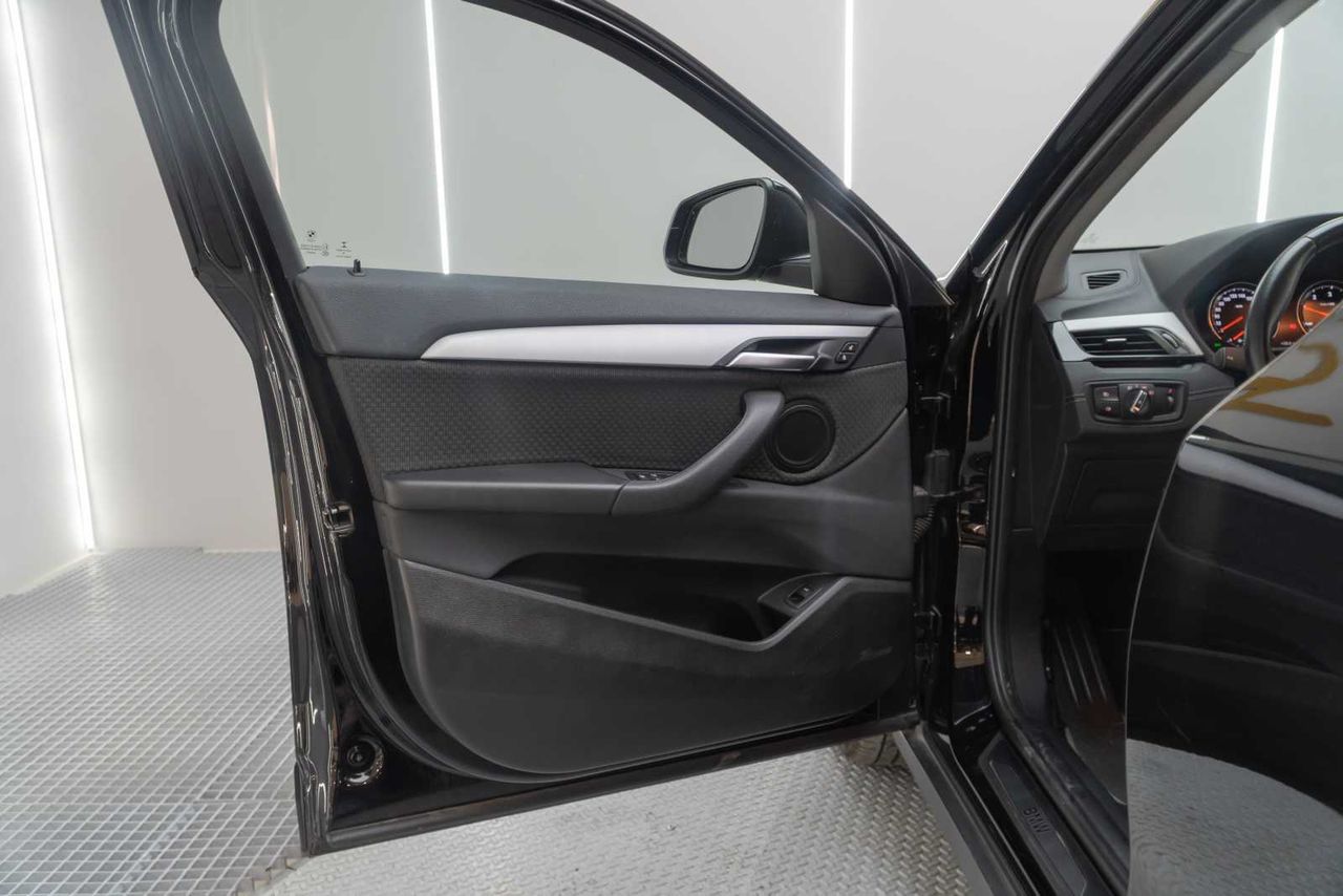 BMW X2 sDrive16d  - Foto 19