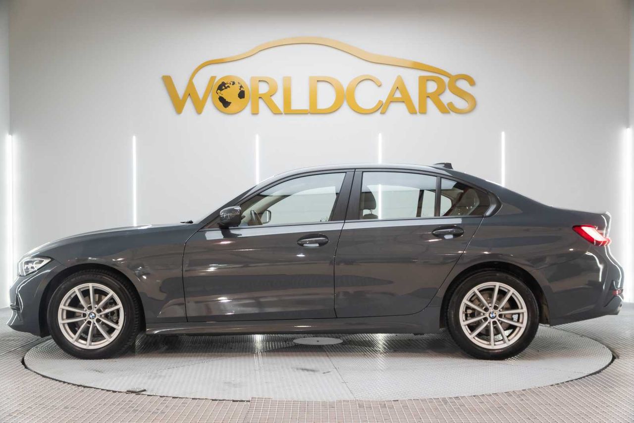 BMW Serie 3 318d Auto.  - Foto 9