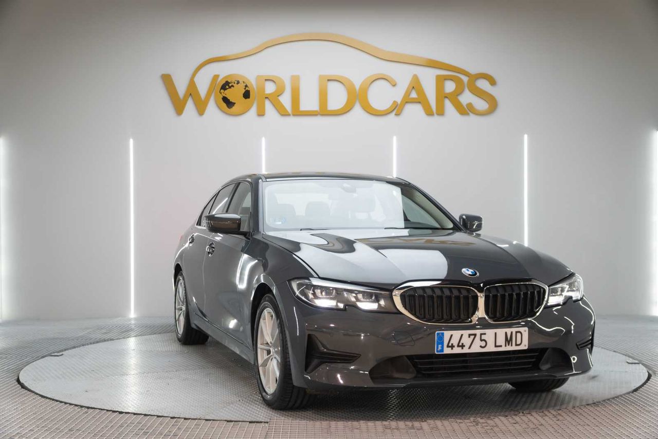 BMW Serie 3 318d Auto.  - Foto 4