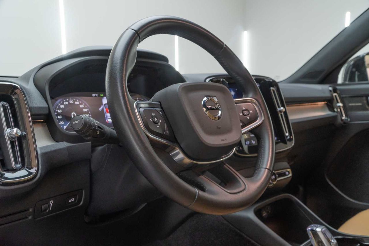 Volvo XC40 2.0 D3 Inscription Auto  - Foto 11
