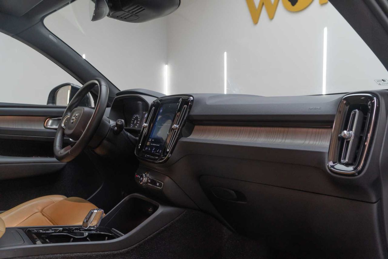 Volvo XC40 2.0 D3 Inscription Auto  - Foto 22