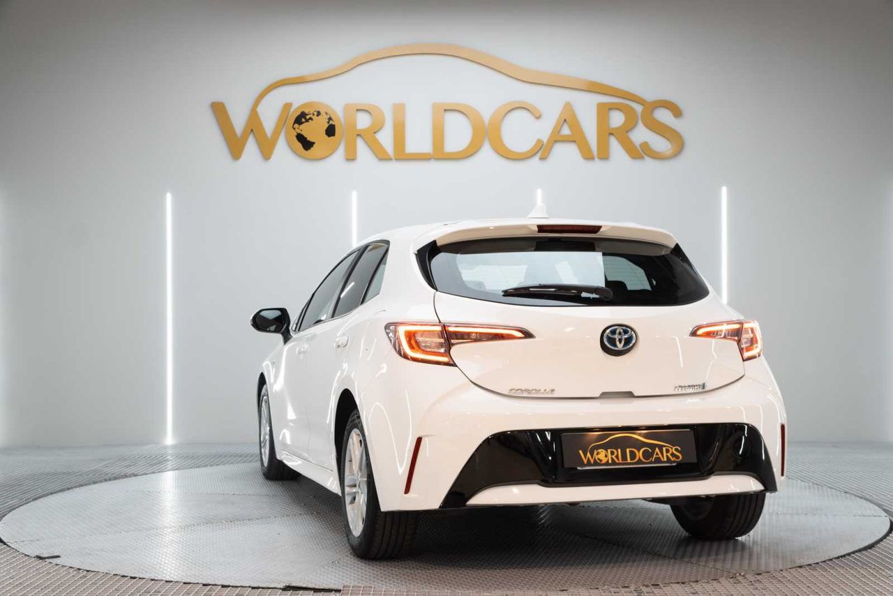 Toyota Corolla 1.8 125H ACTIVE TECH E-CVT SEDAN  - Foto 8