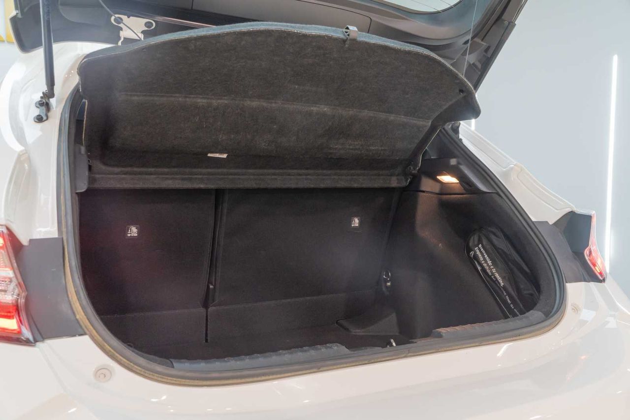 Toyota Corolla 1.8 125H ACTIVE TECH E-CVT SEDAN  - Foto 11