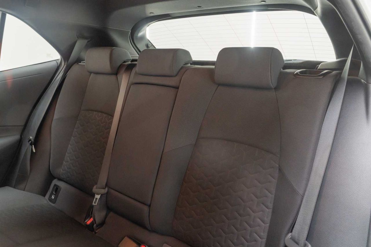Toyota Corolla 1.8 125H ACTIVE TECH E-CVT SEDAN  - Foto 19
