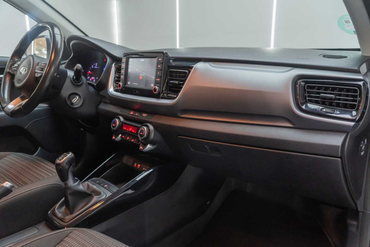Kia Stonic 1.6 CRDi VGT 81kW (110CV) Drive Eco-Dyn  - Foto 23