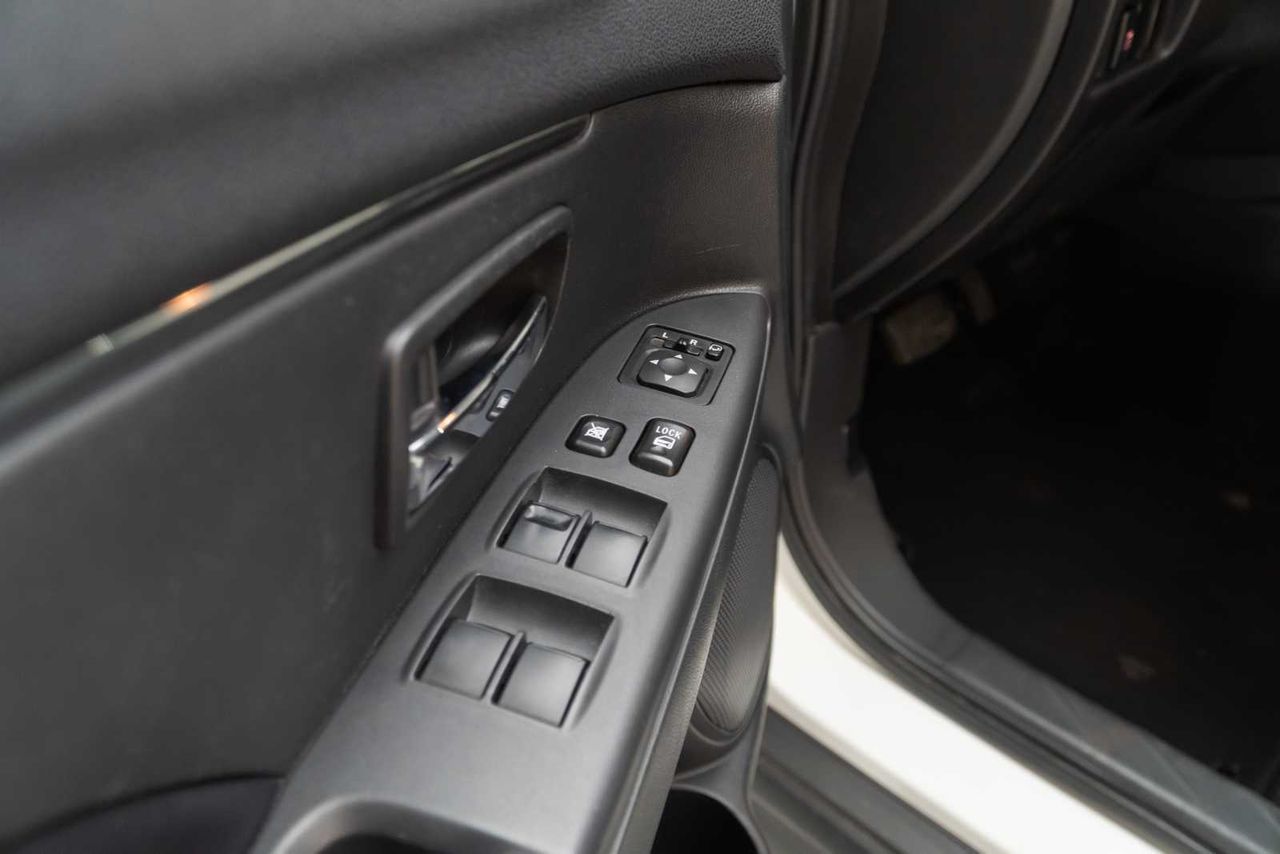 Mitsubishi ASX 220 DI-D Kaiteki Auto 4WD  - Foto 18