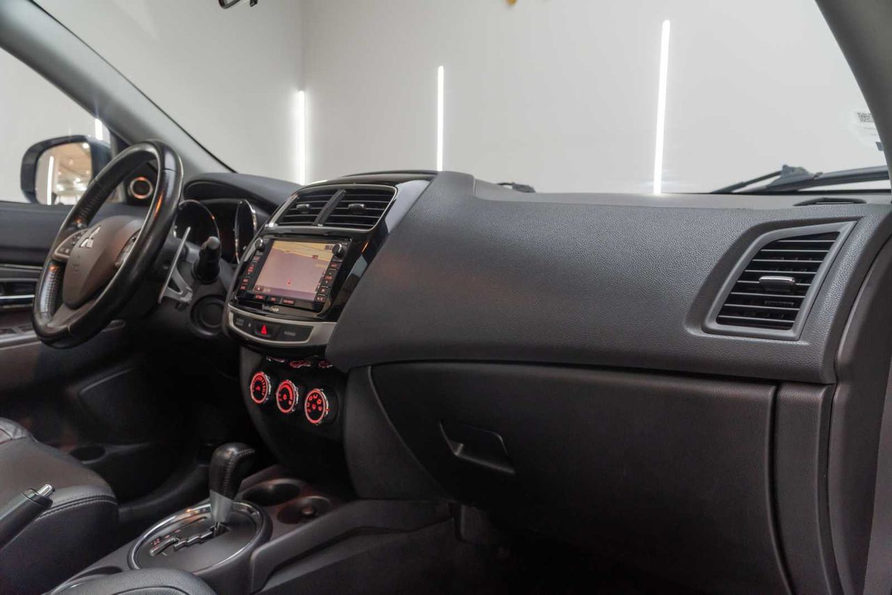 Mitsubishi ASX 220 DI-D Kaiteki Auto 4WD  - Foto 24