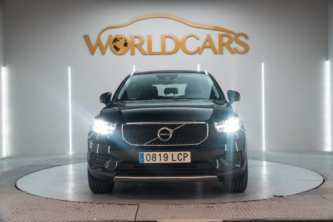Volvo XC40 2.0 D3 AWD Momentum Auto  - Foto 3