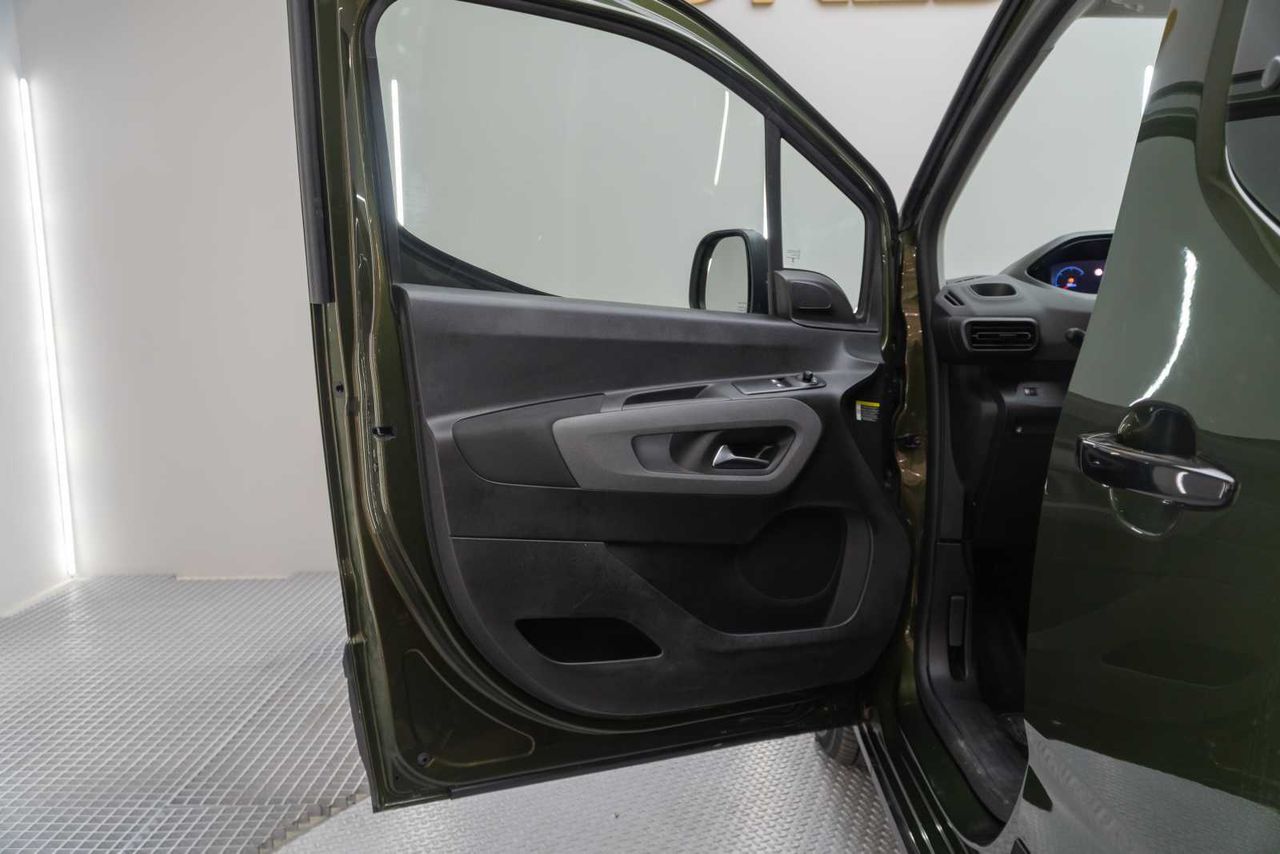 Peugeot Rifter  allure 1.5 bhdi 100cv long  - Foto 17