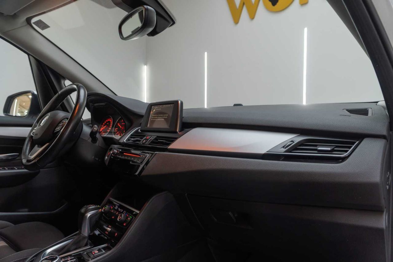 BMW Serie 2 Active Tourer 216d automatico active tourer  - Foto 24
