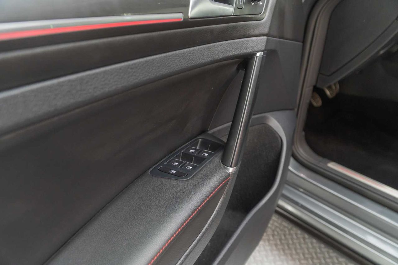 Volkswagen Golf   gti  - Foto 17