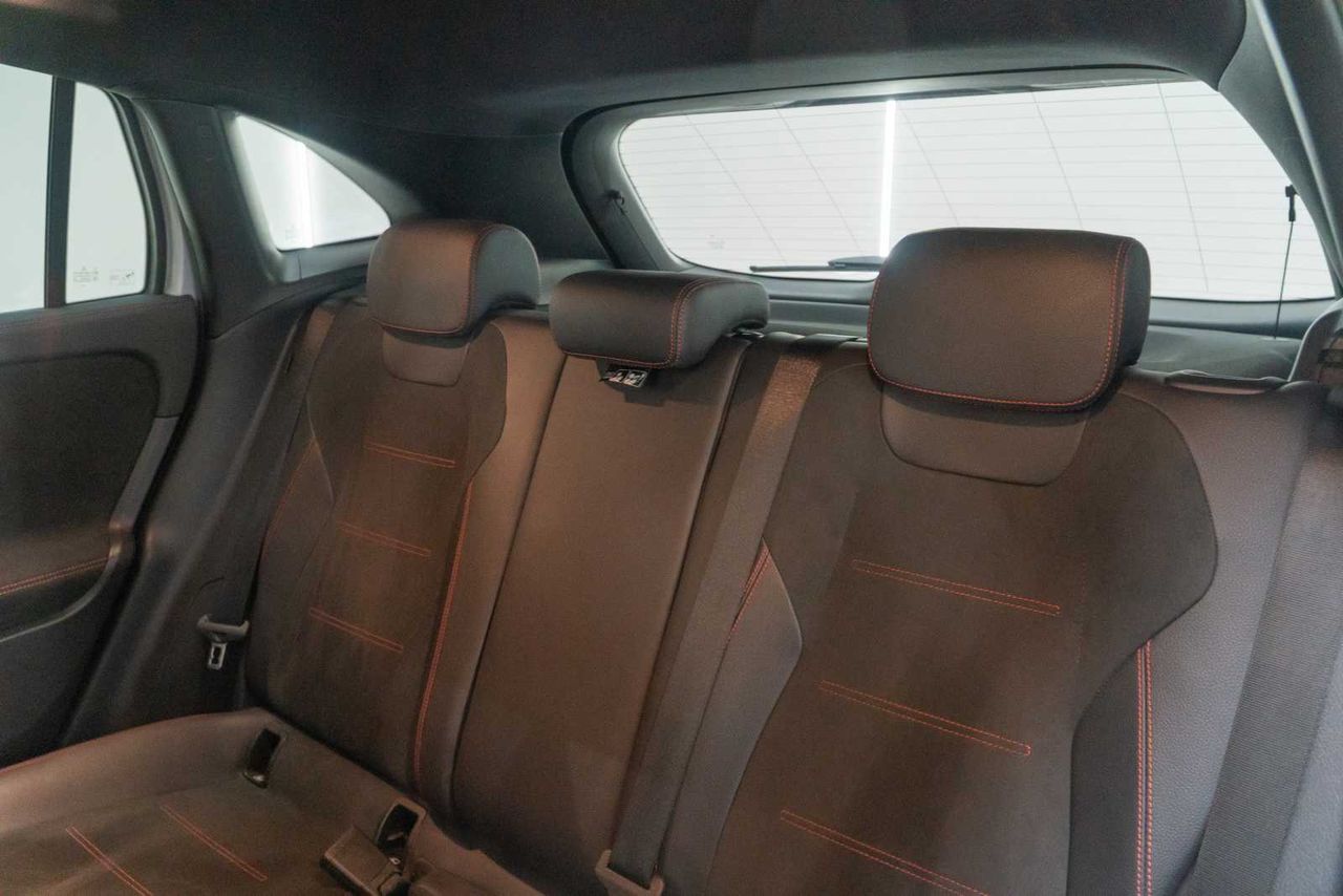 Mercedes GLA GLA 200 D - Foto 19