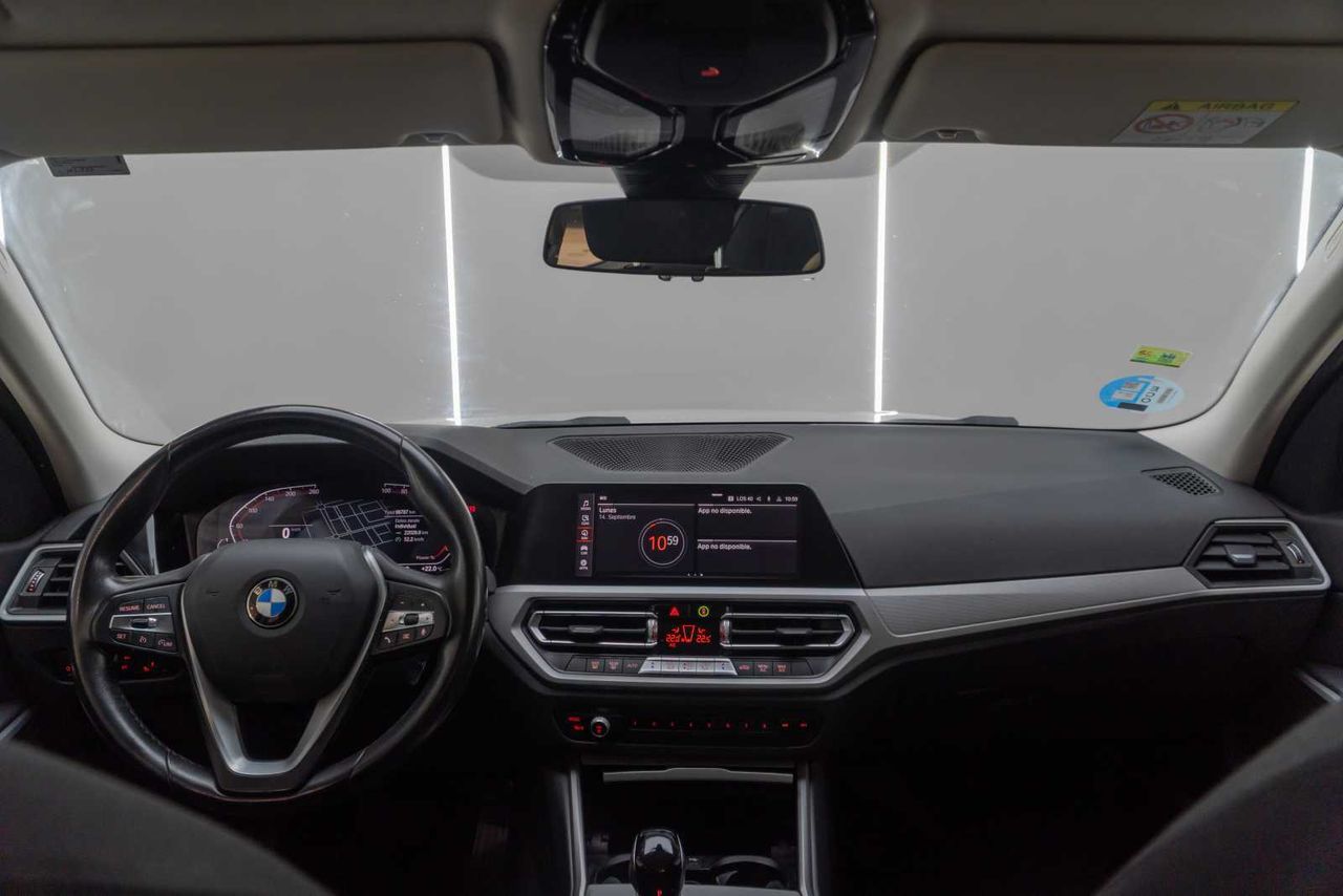 BMW Serie 3 318d Auto. - Foto 21