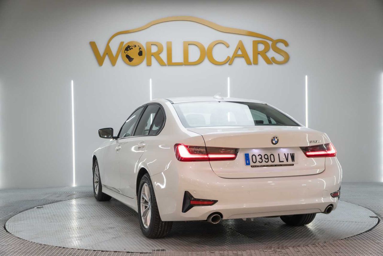 BMW Serie 3 318d Auto. - Foto 8