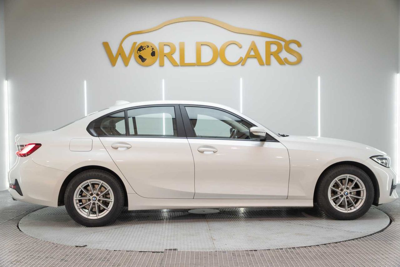 BMW Serie 3 318d Auto. - Foto 5