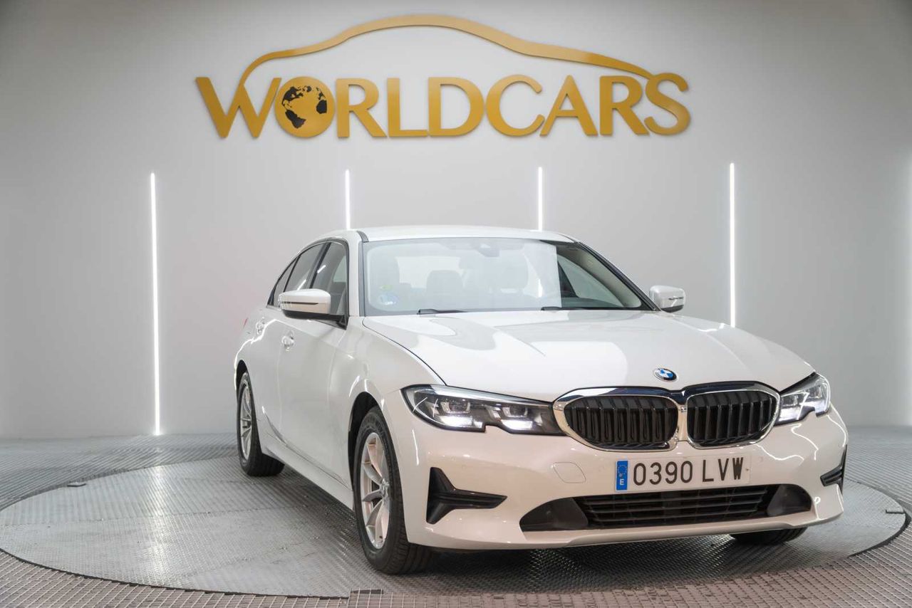 BMW Serie 3 318d Auto. - Foto 4