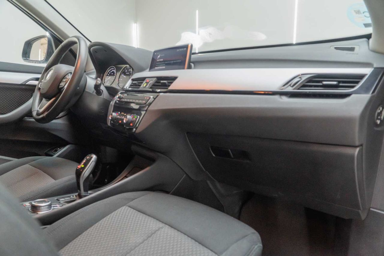 BMW X1 sDrive18d - Foto 24