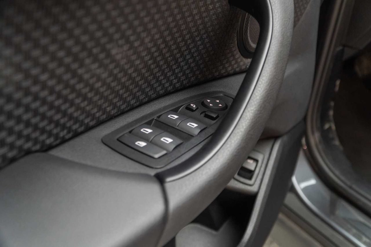 BMW X1 sDrive18d - Foto 18