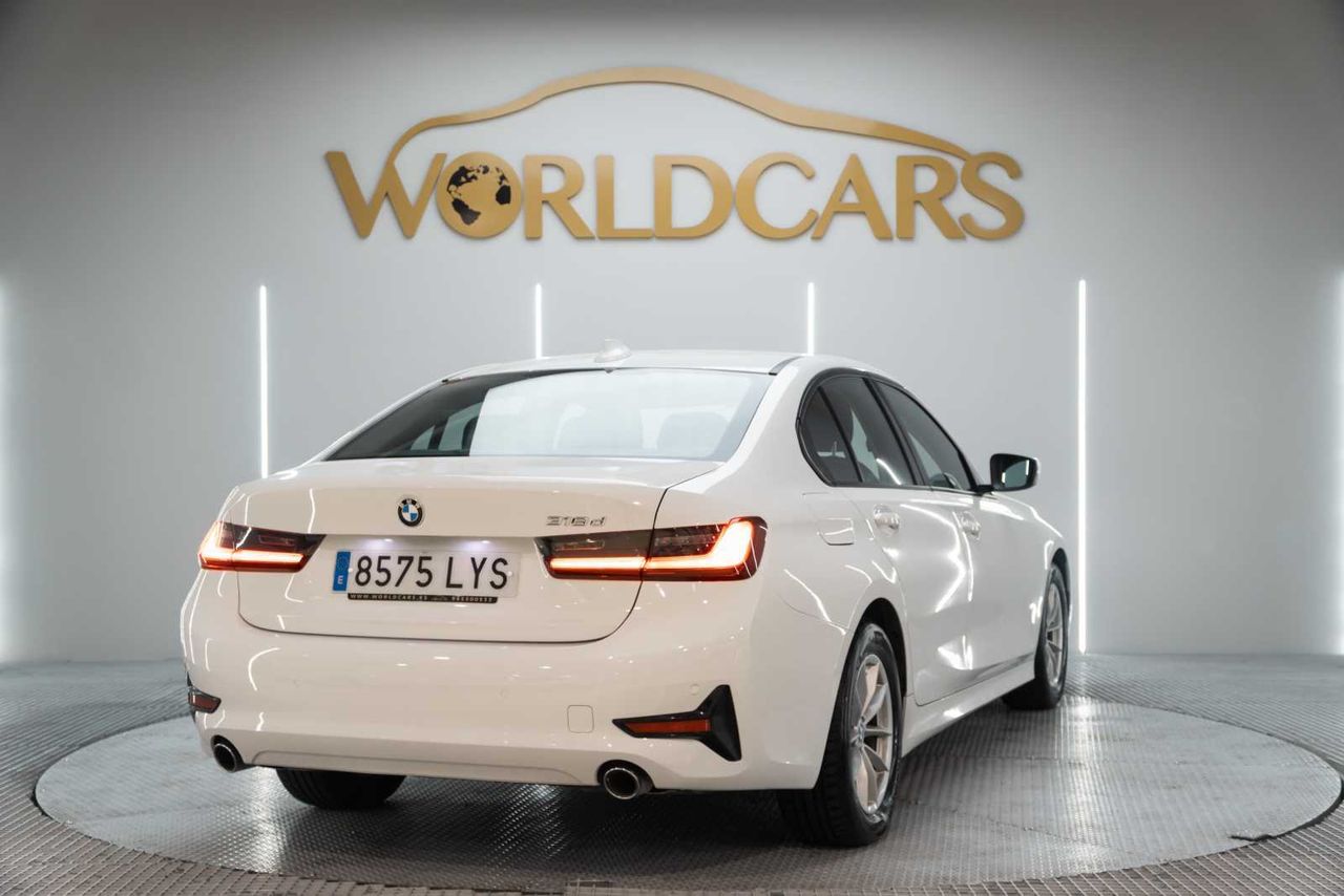 BMW Serie 3 318d Auto. - Foto 6
