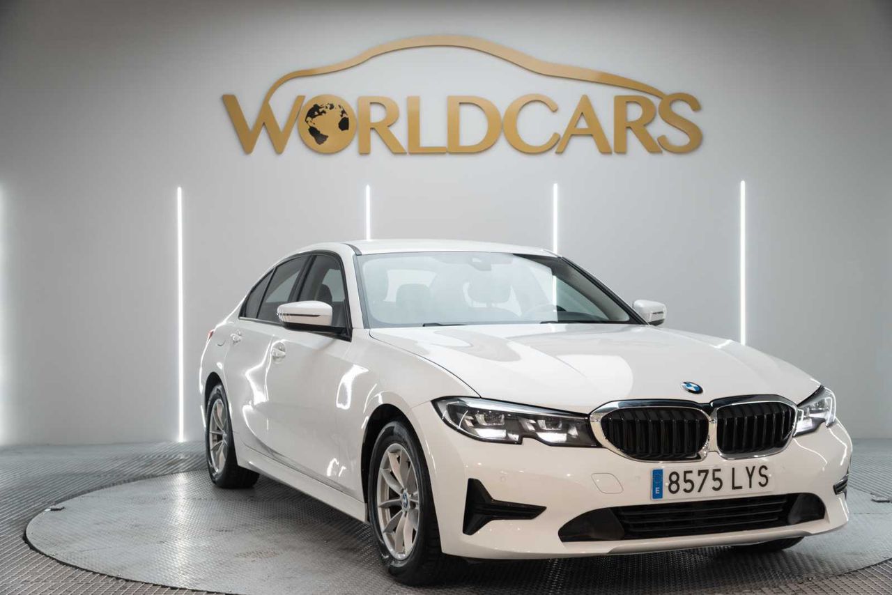 BMW Serie 3 318d Auto. - Foto 4