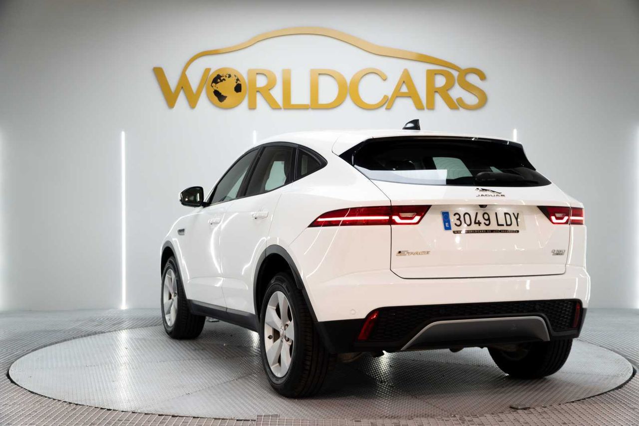 Jaguar E-Pace 2.0D 132kW 4WD - Foto 8