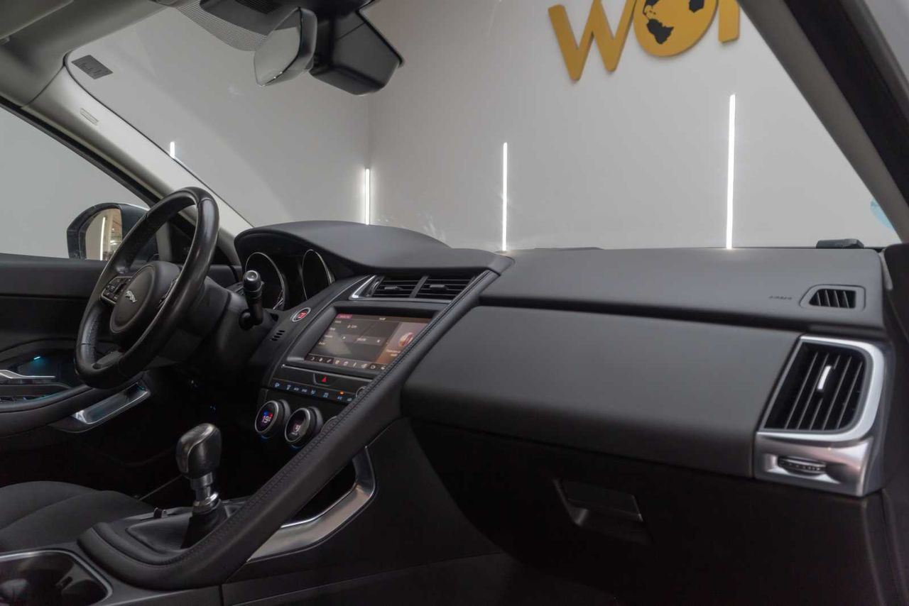 Jaguar E-Pace 2.0D 132kW 4WD - Foto 24