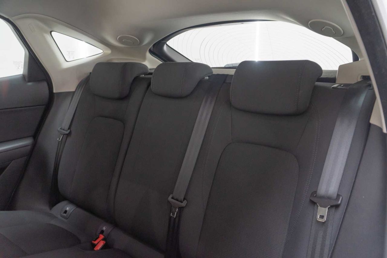 Jaguar E-Pace 2.0D 132kW 4WD - Foto 19