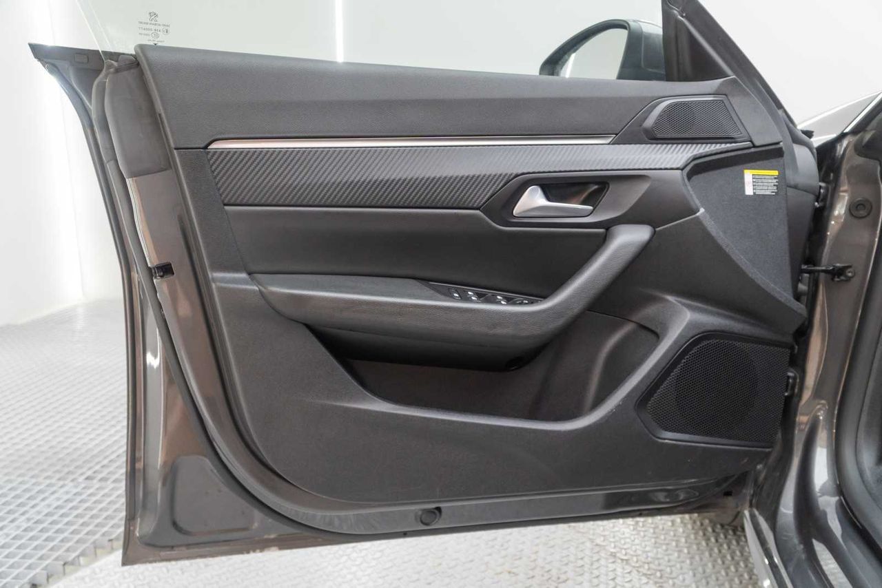 Peugeot 508 5P Business Line BlueHDi 130 EAT8 - Foto 16
