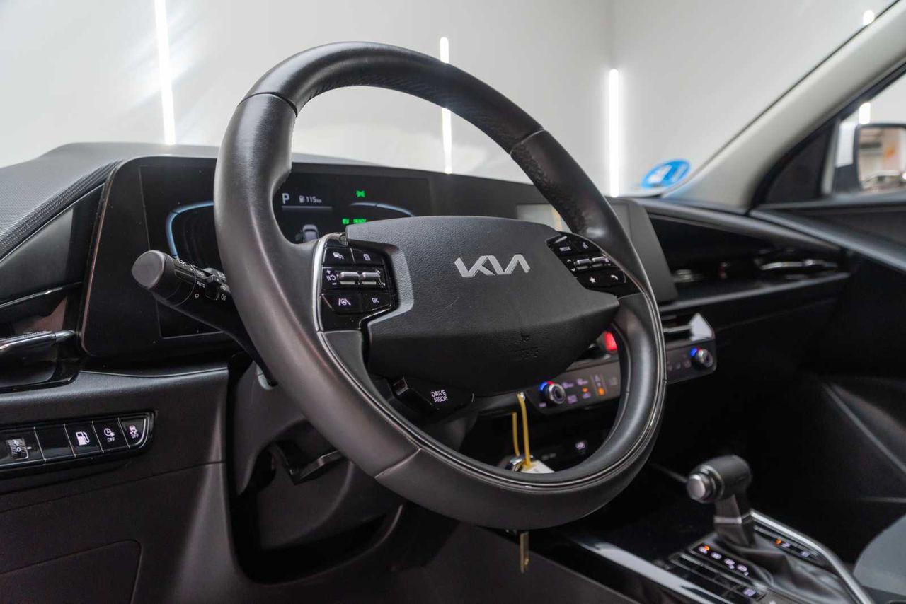 Kia Niro 1.6 GDi PHEV 104kW (141CV) Concept - Foto 12