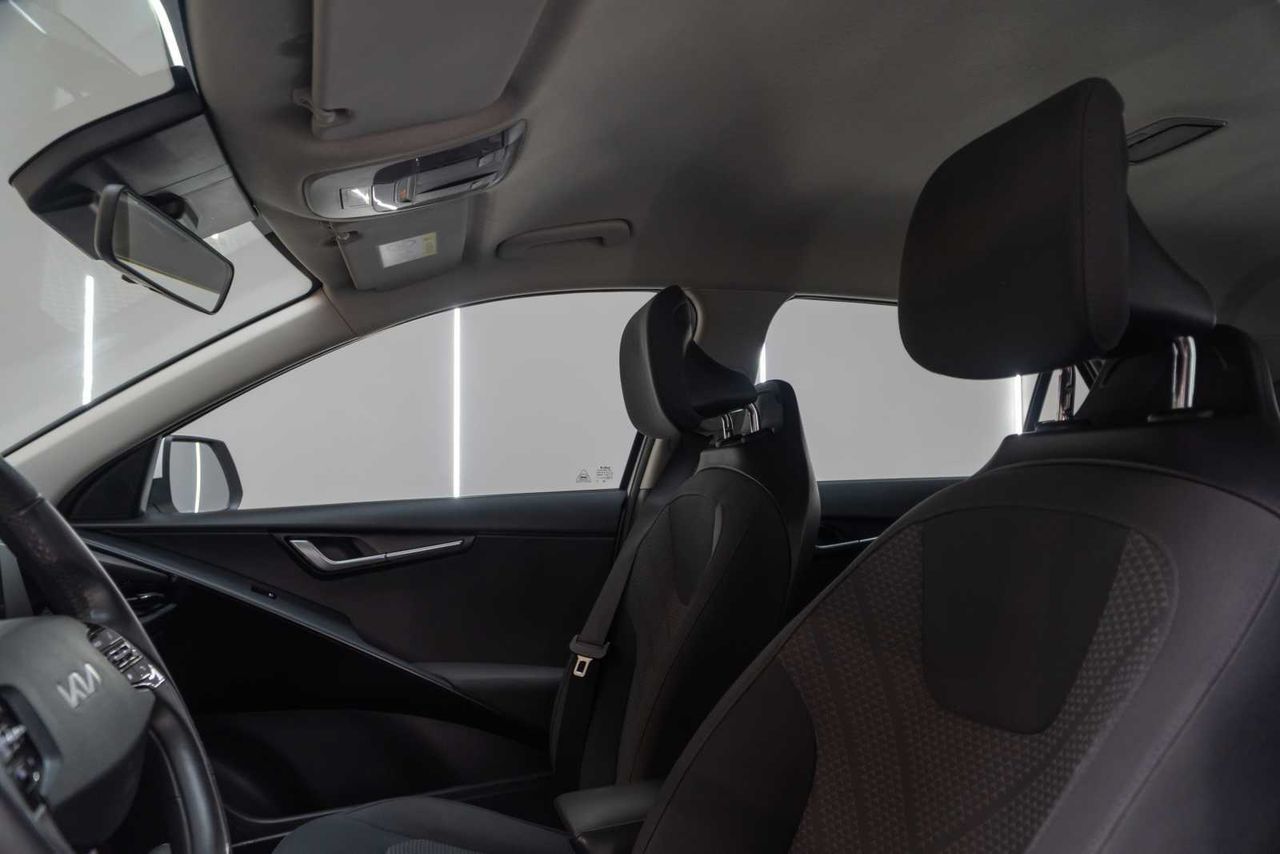 Kia Niro 1.6 GDi PHEV 104kW (141CV) Concept - Foto 18