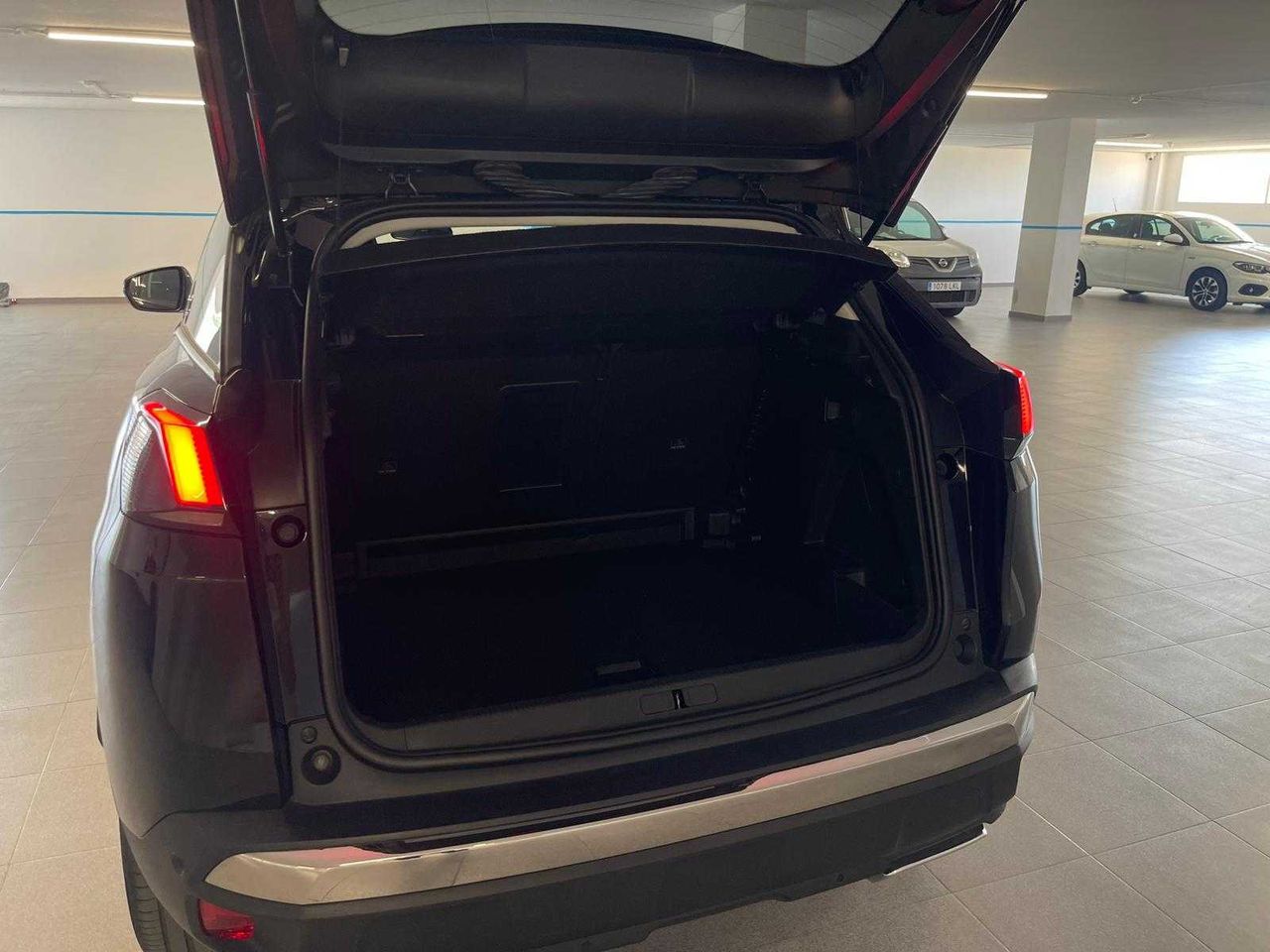 Peugeot 3008 1.5 BlueHDi 96kW (130CV) S&S Active  - Foto 10
