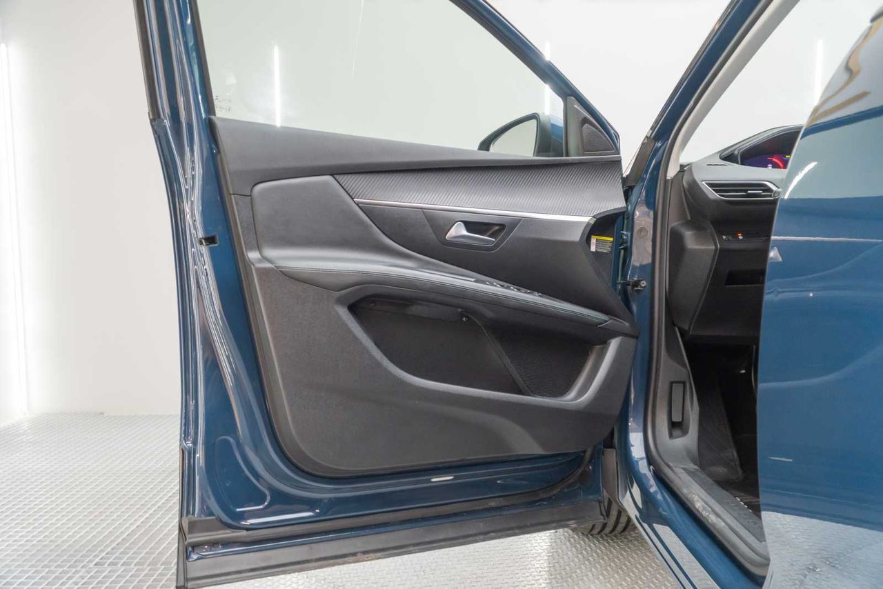 Peugeot 3008 1.2 PureTech 96KW (130CV) S&S Allure  - Foto 17
