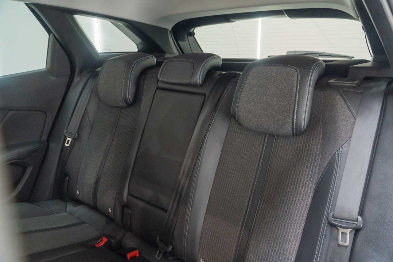 Peugeot 3008 1.2 PureTech 96KW (130CV) S&S Allure  - Foto 19