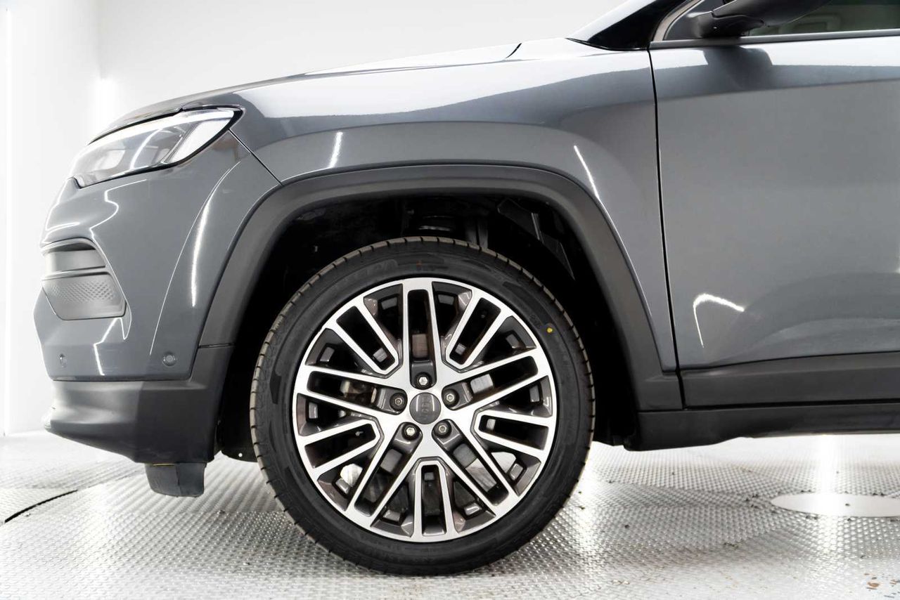 Jeep Compass 1.6 Mjet 96kW (130CV) Limited FWD  - Foto 24
