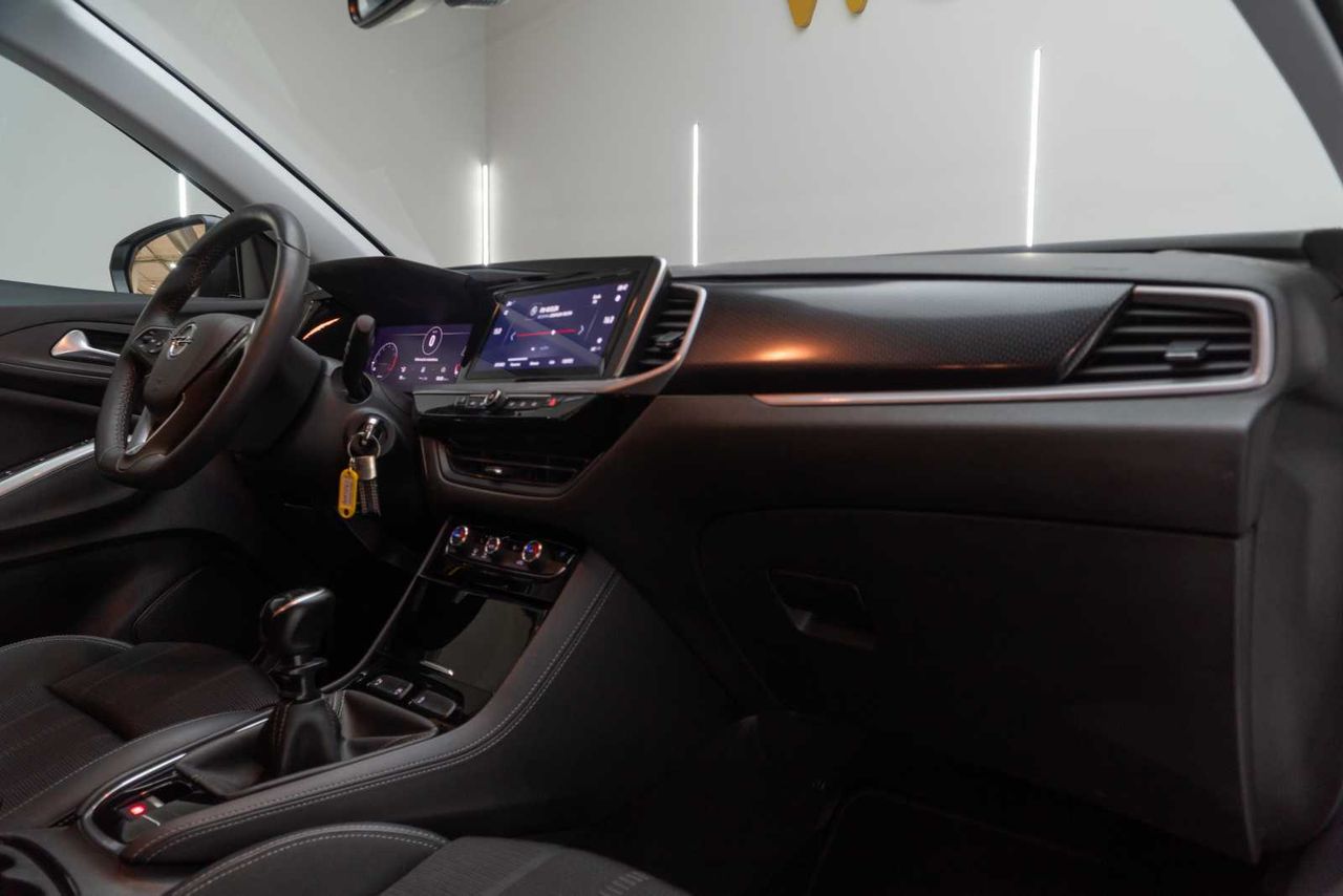 Opel Grandland 1.2T XHT MT6 S/S GS  - Foto 24