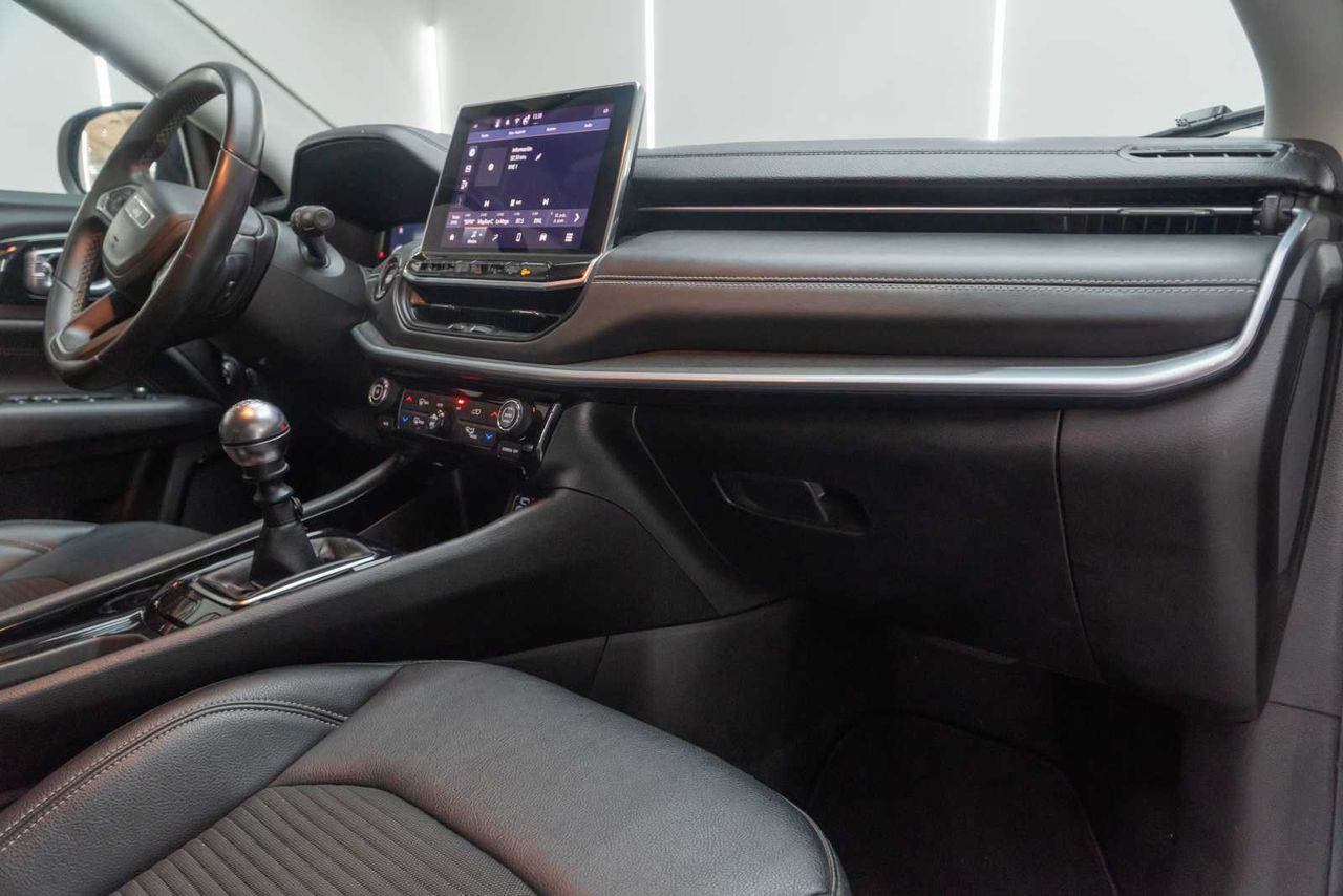 Jeep Compass 1.3 Gse T4 96kW (130CV) Limited MT FWD  - Foto 17