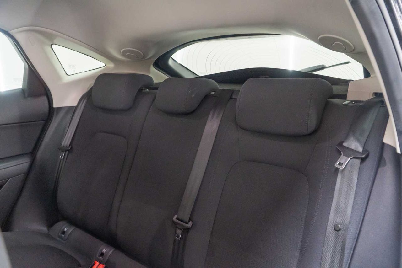 Jaguar E-Pace 2.0D 110kW 4WD Auto  - Foto 19