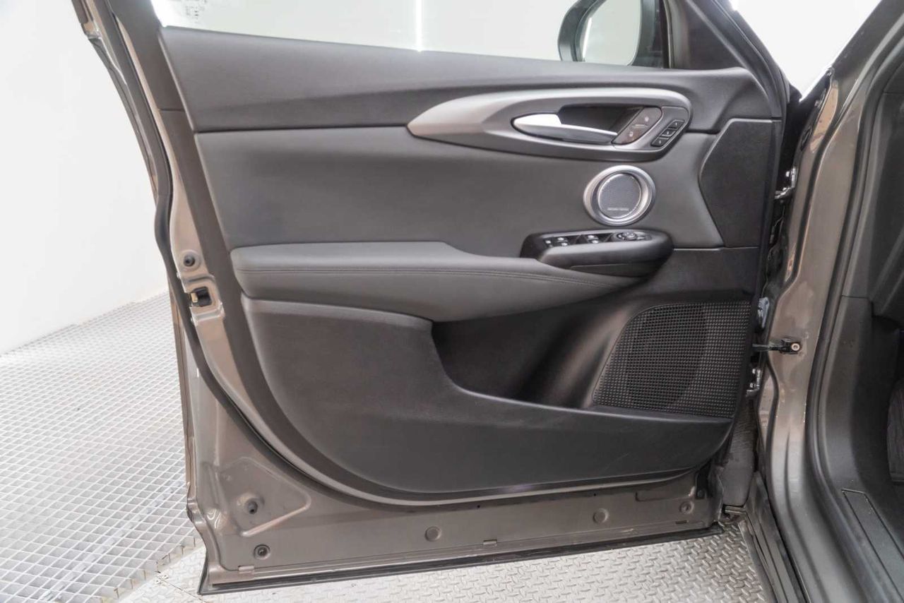 Alfa Romeo Tonale 1.6 DS 130 CV SPRINT FWD  - Foto 17