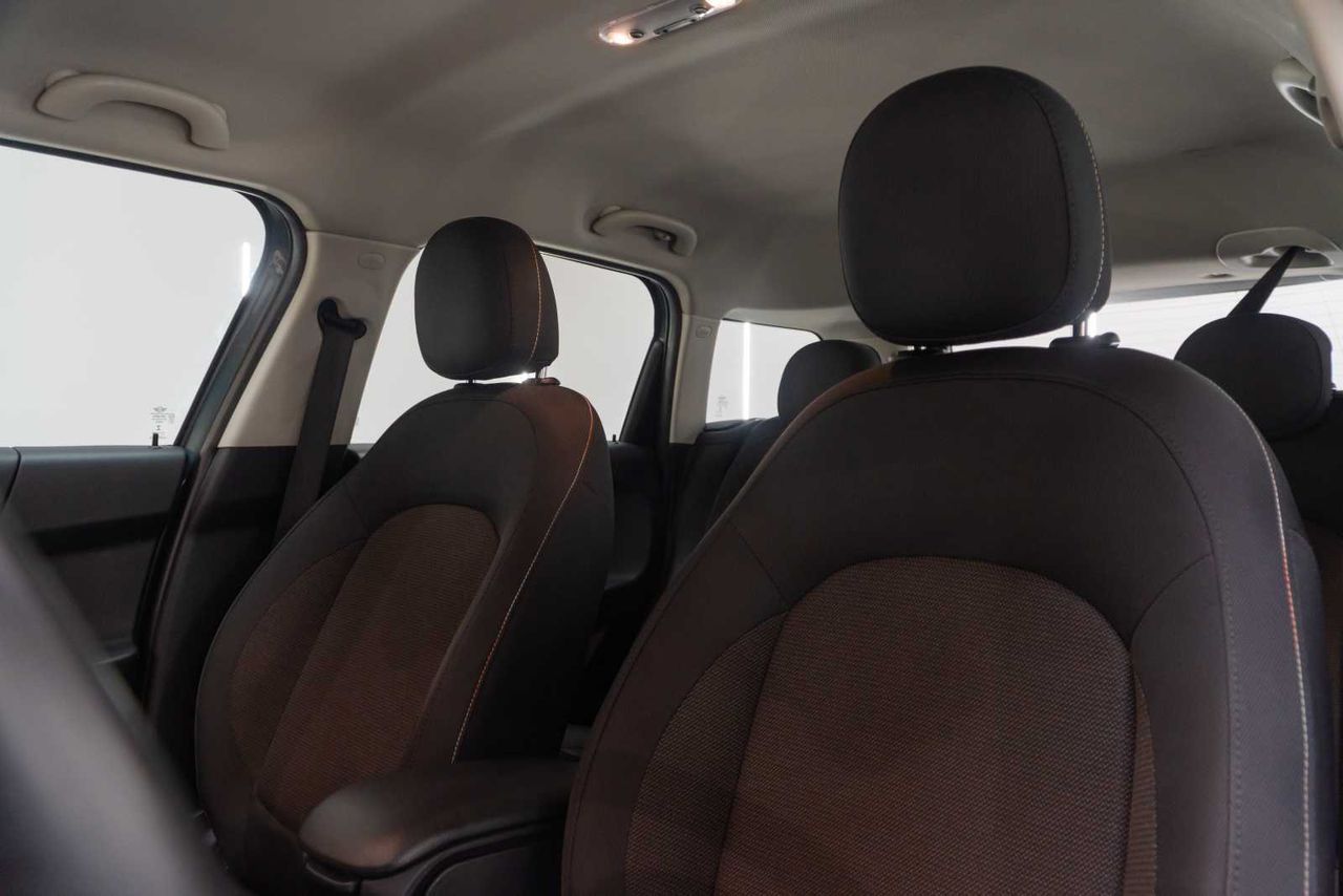 MINI Countryman Cooper D  - Foto 18