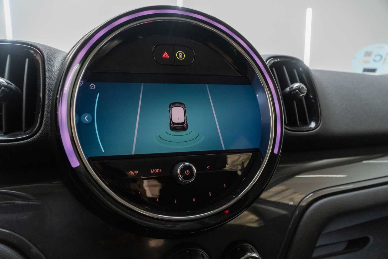 MINI Countryman Cooper D  - Foto 13
