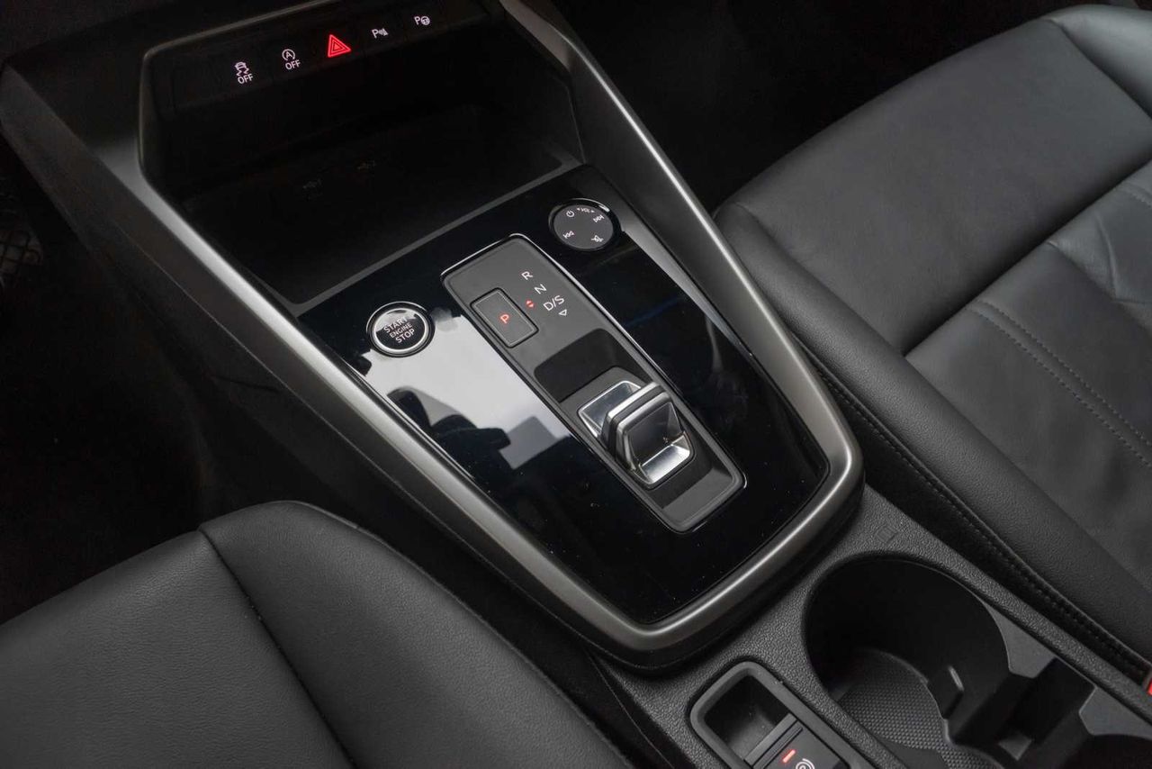 Audi A3   sb 35 tfsi150 s line a  - Foto 16