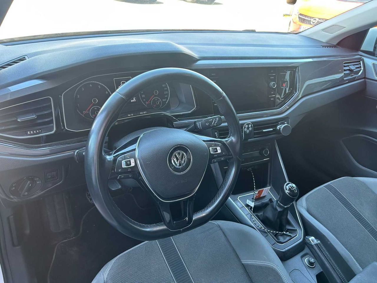 Volkswagen Polo Advance 1.0 TSI 70kW (95CV)  - Foto 4