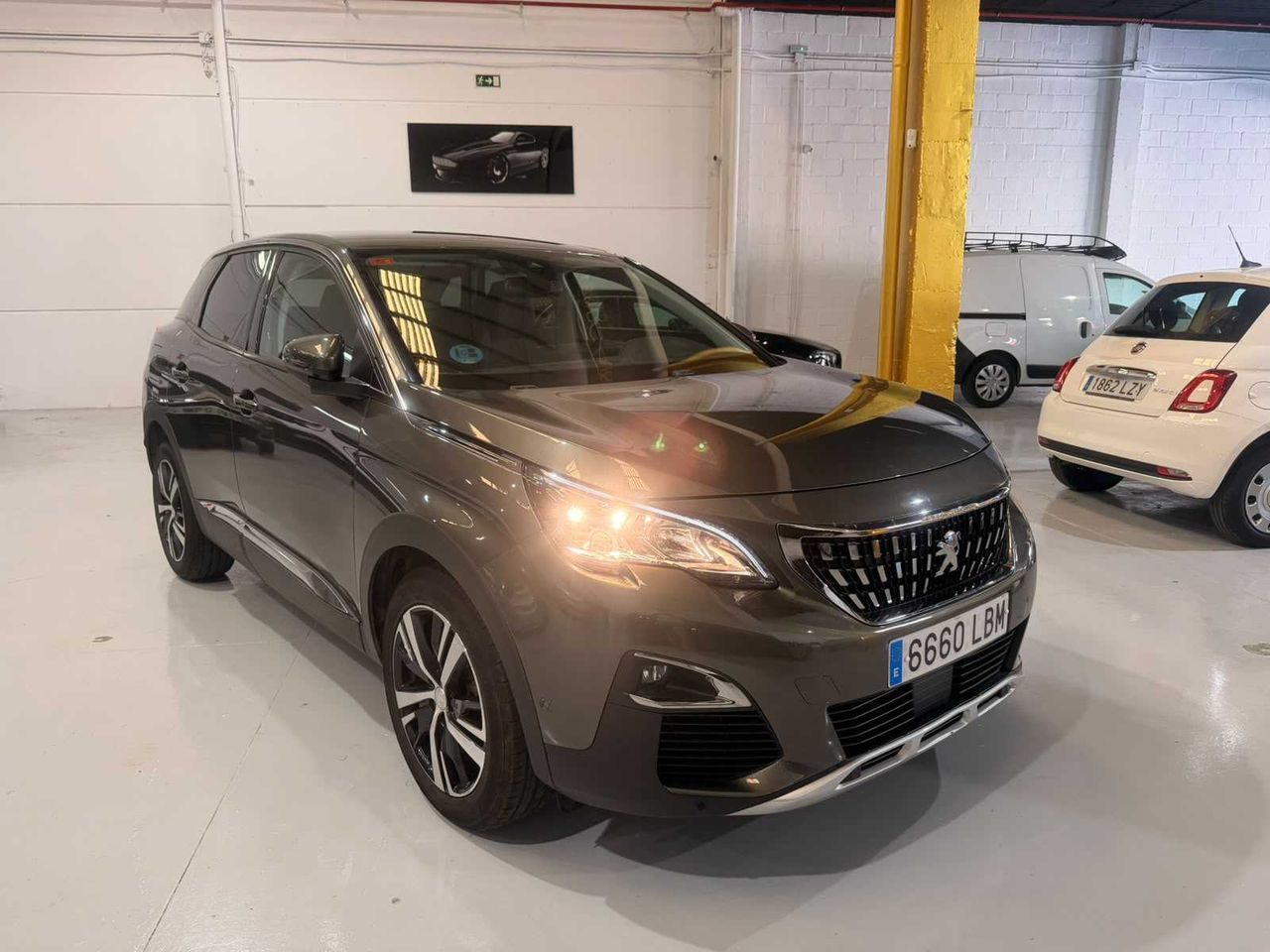 Peugeot 3008 1.2 PURETECH 96KW (130CV) ALLURE EAT8  - Foto 4