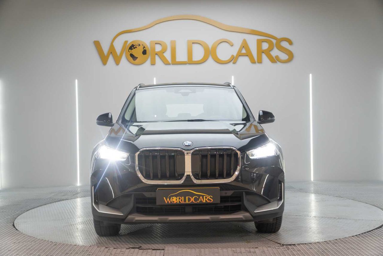 BMW X1   18d sdrive 150 aut  - Foto 3